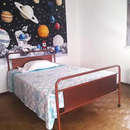 Private Near Airport * Lisbona